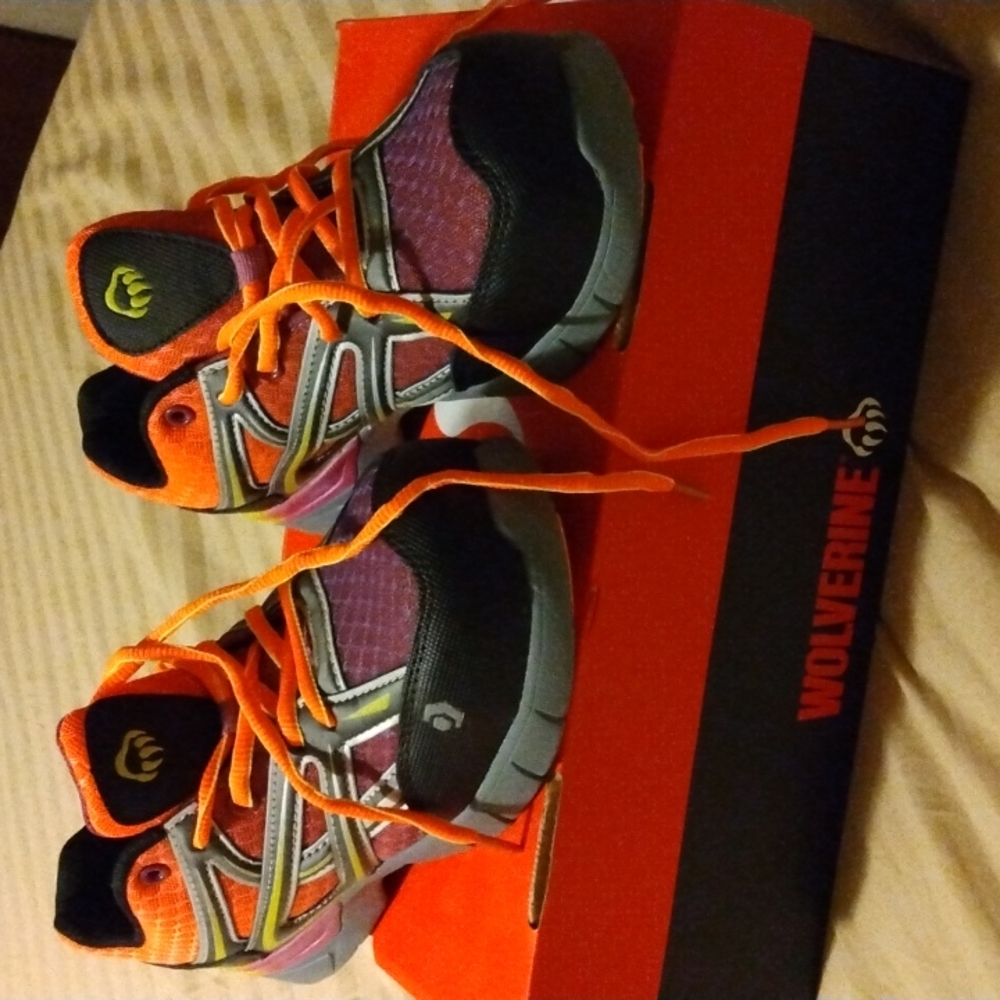Wolvorine Women work shoes multicolor size 6